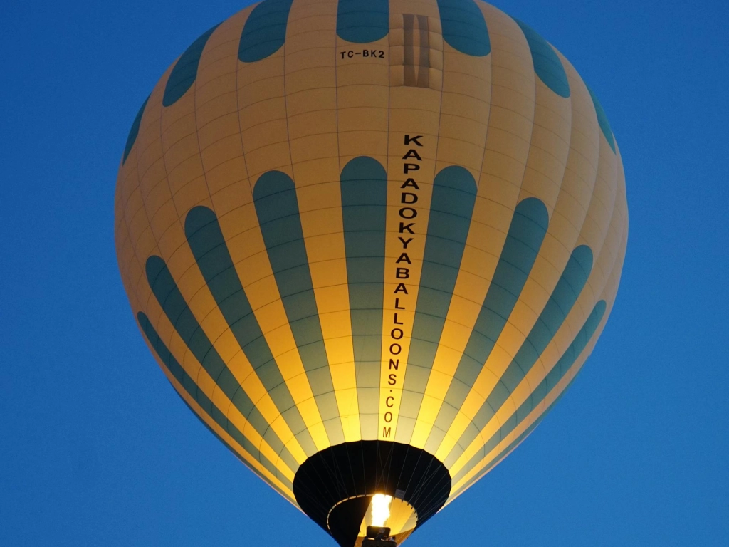 Soğanlı Valley Sunrise Hot Air Balloon Experience