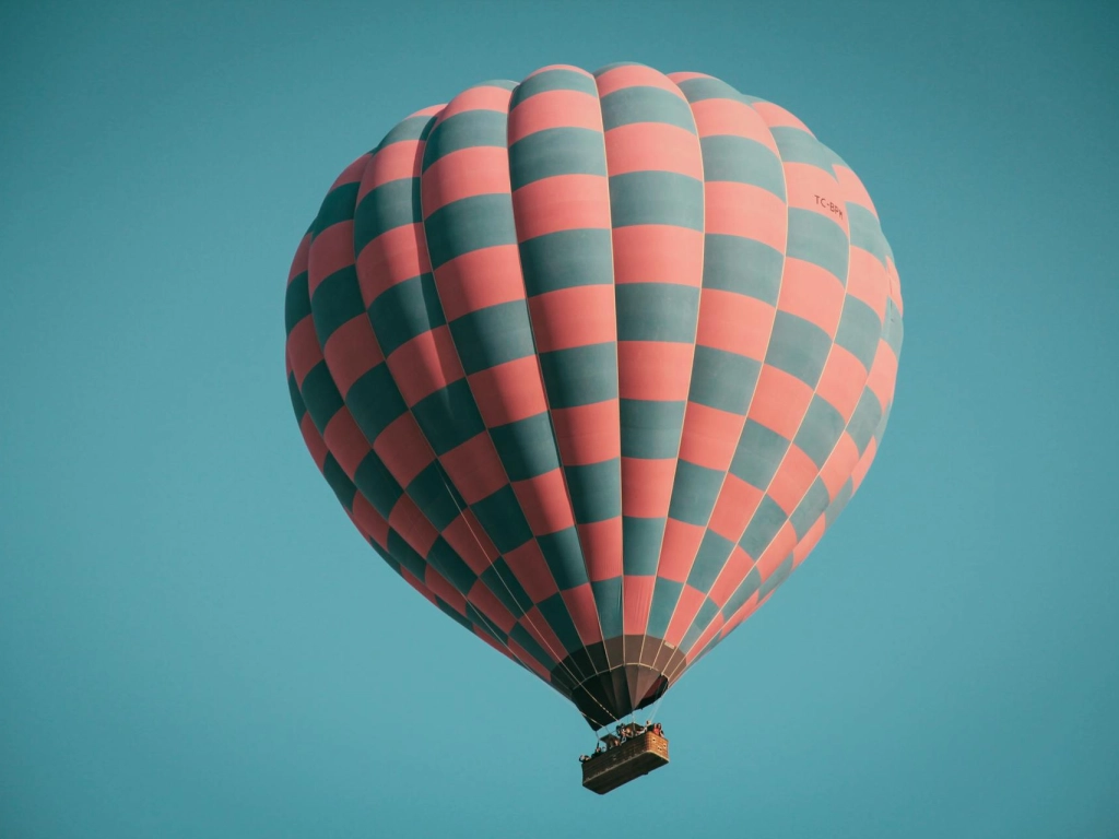 Soğanlı Valley Sunrise Hot Air Balloon Experience
